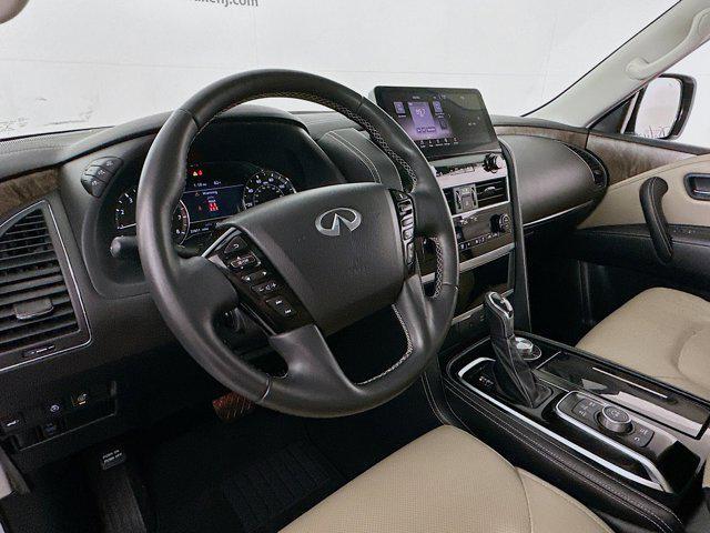 Photo of 2023 Moonstone White INFINITI QX80