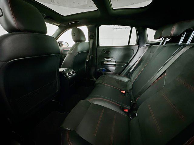Photo of 2024 Night Black Mercedes-Benz GLA 250