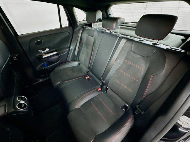 Photo of 2024 Night Black Mercedes-Benz GLA 250