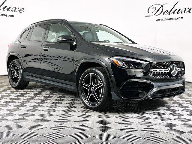 Photo of 2024 Night Black Mercedes-Benz GLA 250