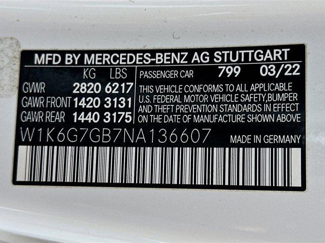 Photo of 2022 MANUFAKTUR Diamond White Mercedes-Benz S-Class