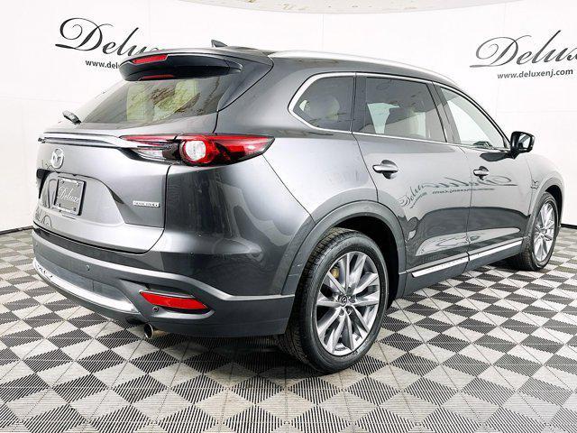 Photo of 2021 Machine Gray Metallic Mazda CX-9