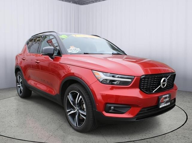2019 Volvo XC40