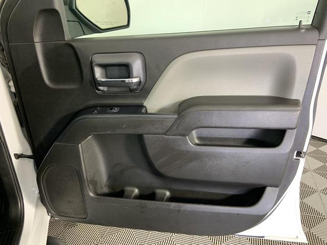 Photo of 2019 Summit White Chevrolet Silverado 1500