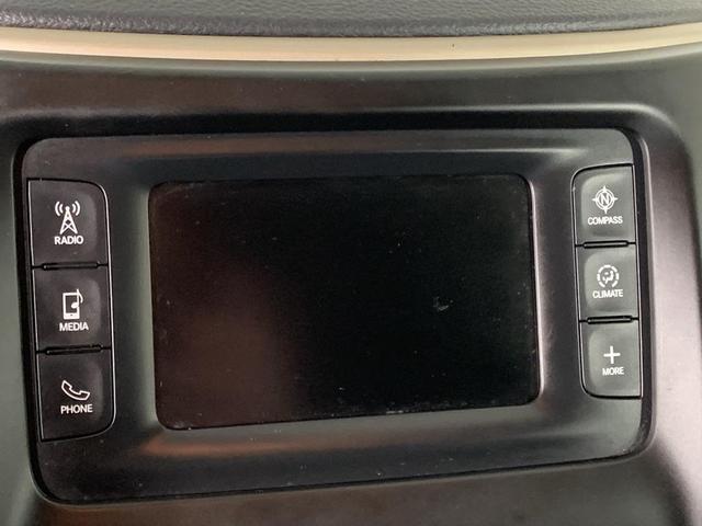 Photo of 2017 Billet Silver Metallic Clearcoat Jeep Cherokee
