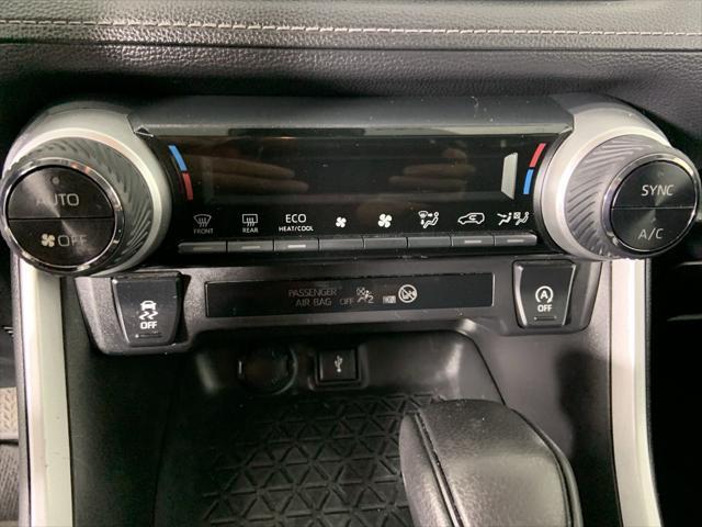 Photo of 2021 Silver Sky Metallic Toyota RAV4