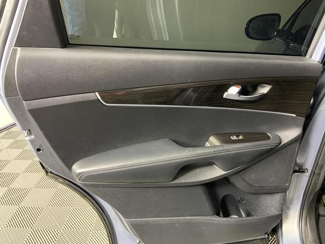 Photo of 2020 Everlasting Silver Kia Sorento