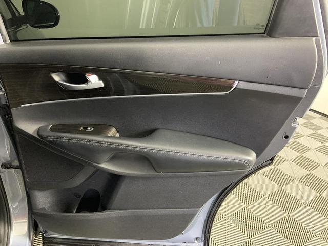 Photo of 2020 Everlasting Silver Kia Sorento