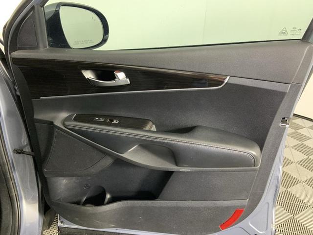Photo of 2020 Everlasting Silver Kia Sorento