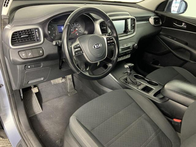 Photo of 2020 Everlasting Silver Kia Sorento