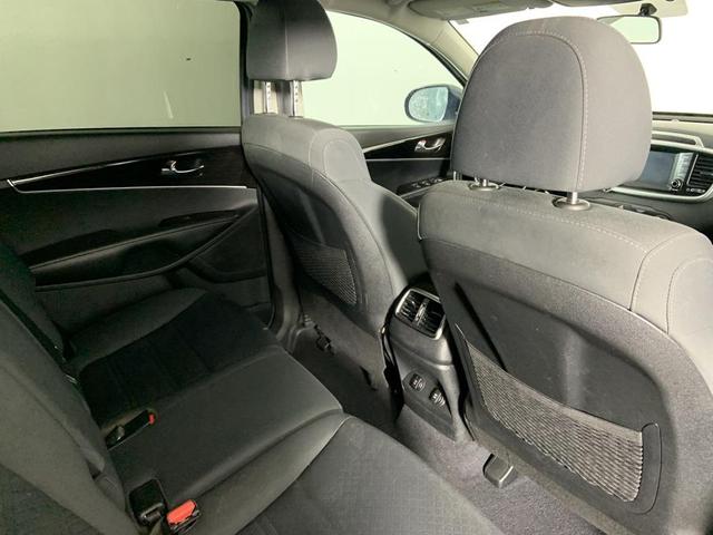 Photo of 2020 Everlasting Silver Kia Sorento