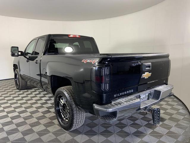 Photo of 2017 Black Chevrolet Silverado 1500