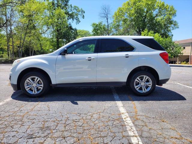 Photo of 2014 White Chevrolet Equinox
