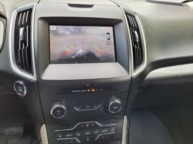 Photo of 2019 Black Ford Edge