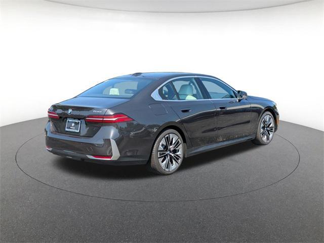 Photo of 2026 Dark Graphite BMW 530