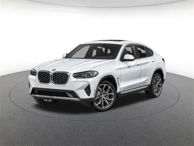 Photo of 2025 Alpine White BMW X4