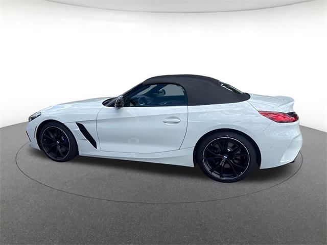 Photo of 2026 Alpine White BMW Z4