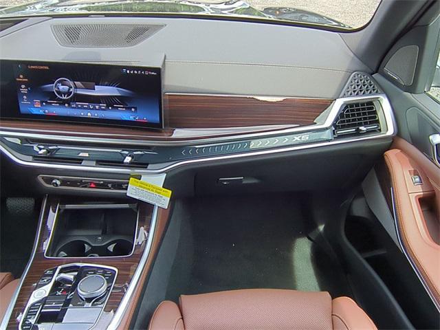 Photo of 2026 Green Metallic BMW X5