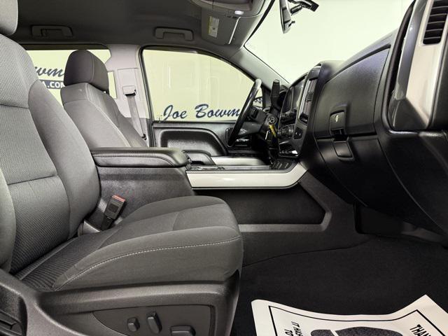 Photo of 2018 Black Chevrolet Silverado 1500