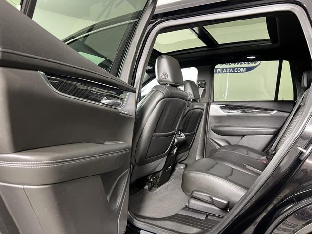 Photo of 2021 Stellar Black Metallic Cadillac XT6