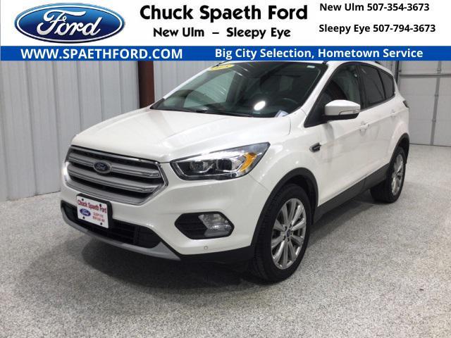 Photo of 2018 White Platinum Metallic Tri-Coat Ford Escape