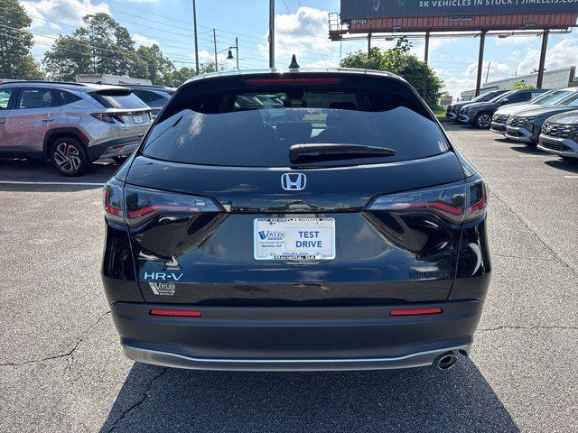 Photo of 2023 Nordic Forest Pearl Honda HR-V