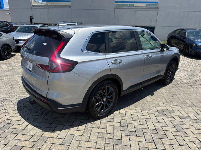 Photo of 2026 Solar Silver Metallic Honda CR-V
