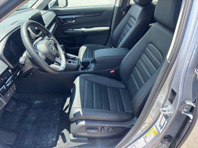 Photo of 2026 Solar Silver Metallic Honda CR-V