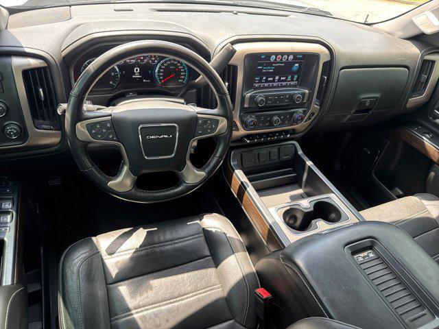 Photo of 2017 Quicksilver Metallic GMC Sierra 1500