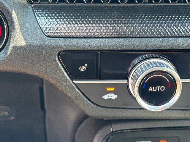 Photo of 2025 Gray Honda CR-V Hybrid