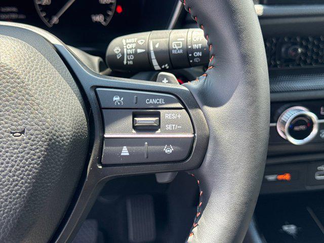 Photo of 2025 Gray Honda CR-V Hybrid