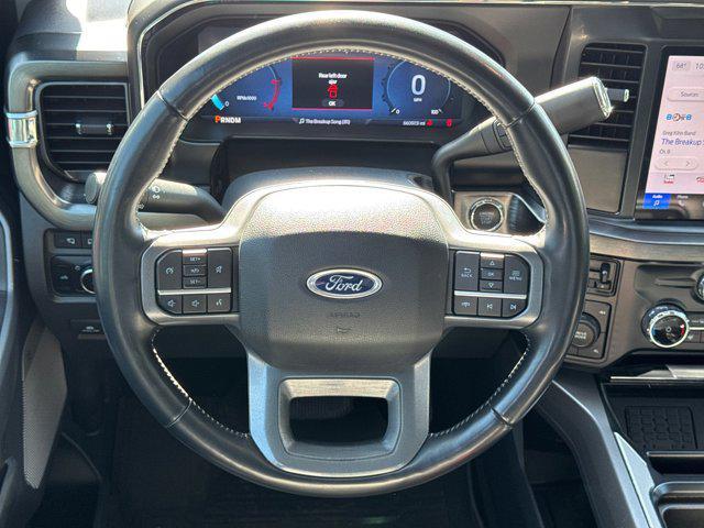 Photo of 2023 Agate Black Metallic Ford F-250