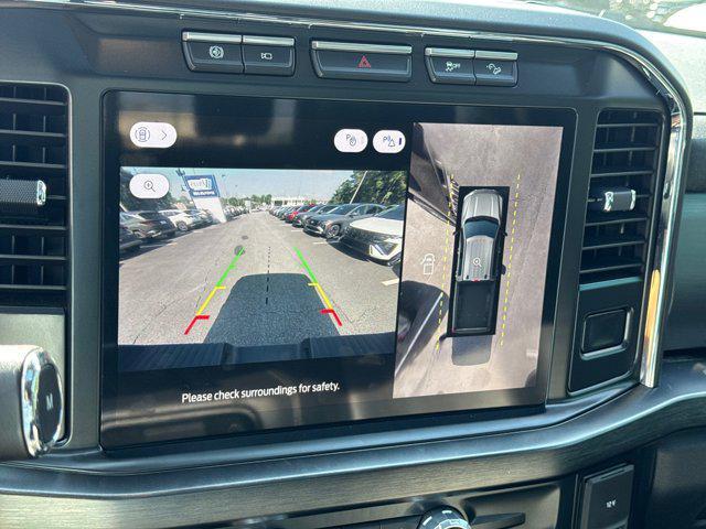 Photo of 2023 Agate Black Metallic Ford F-250