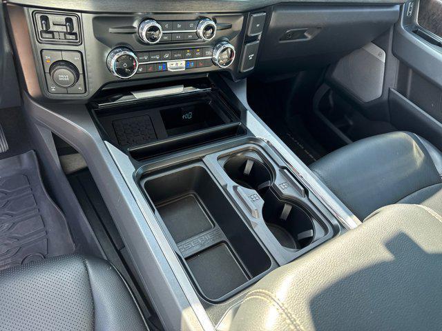 Photo of 2023 Agate Black Metallic Ford F-250