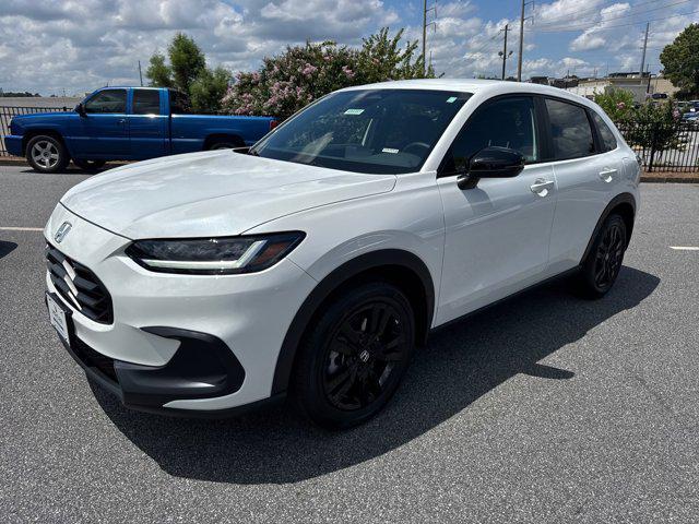 Photo of 2026 Platinum White Pearl Honda HR-V