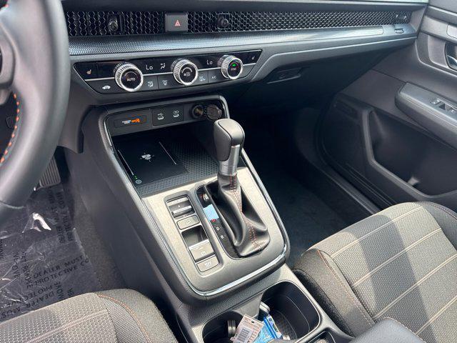 Photo of 2026 Platinum White Pearl Honda CR-V Hybrid