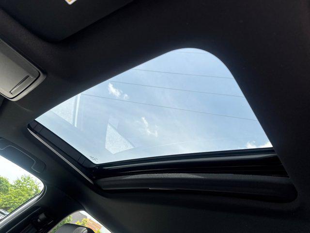 Photo of 2025 Platinum White Pearl Honda Civic Hybrid