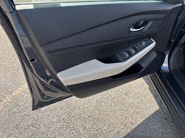 Photo of 2024 Meteorite Gray Metallic Honda Accord