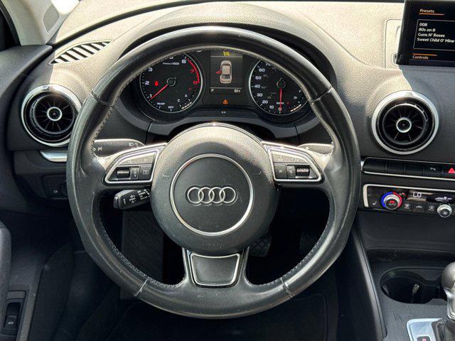 Photo of 2016 Gray Audi A3