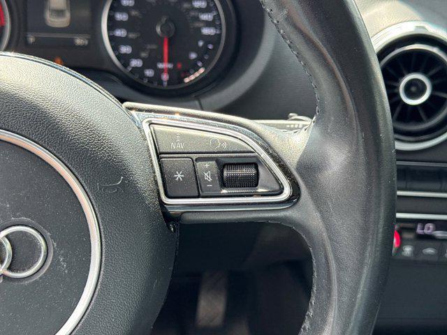 Photo of 2016 Gray Audi A3