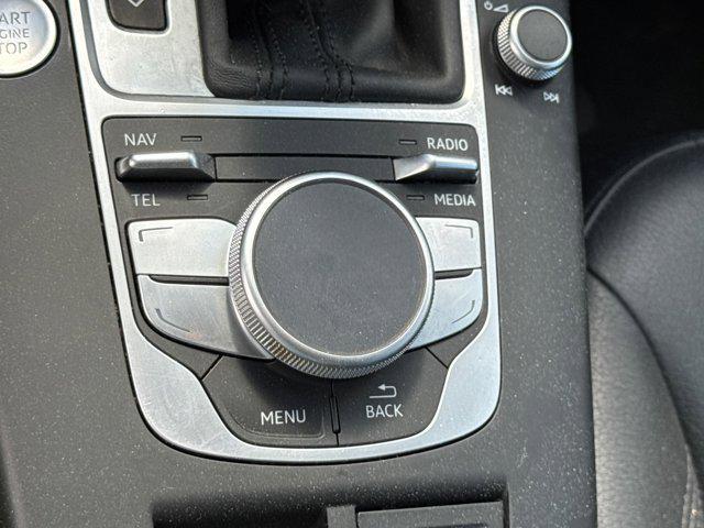 Photo of 2016 Gray Audi A3