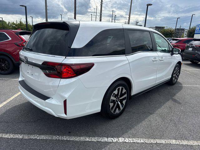 Photo of 2026 Platinum White Pearl Honda Odyssey