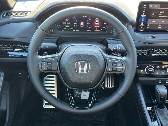 Photo of 2025 Platinum White Pearl Honda Accord Hybrid