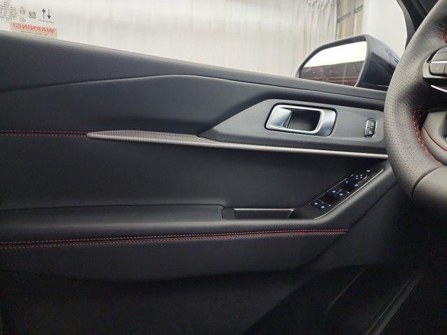 Photo of 2025 Agate Black Metallic Ford Explorer