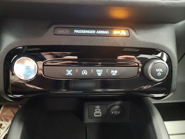 Photo of 2025 Gray Metallic Ford Escape