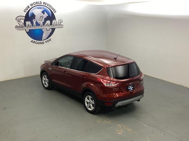 Photo of 2016 Sunset Ford Escape
