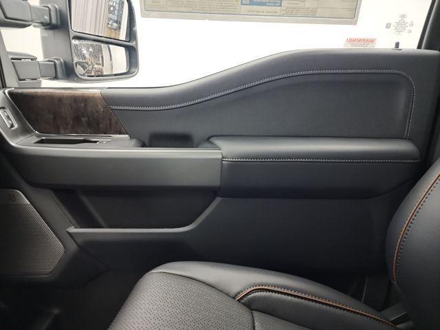 Photo of 2026 Agate Black Metallic Ford F-250