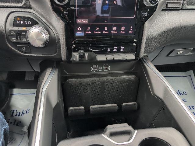 Photo of 2025 Silver RAM 1500