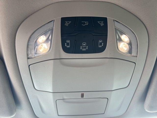Photo of 2023 Velvet Red Pearlcoat Chrysler Pacifica