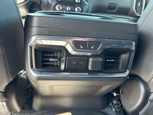 Photo of 2021 Onyx Black GMC Sierra 1500